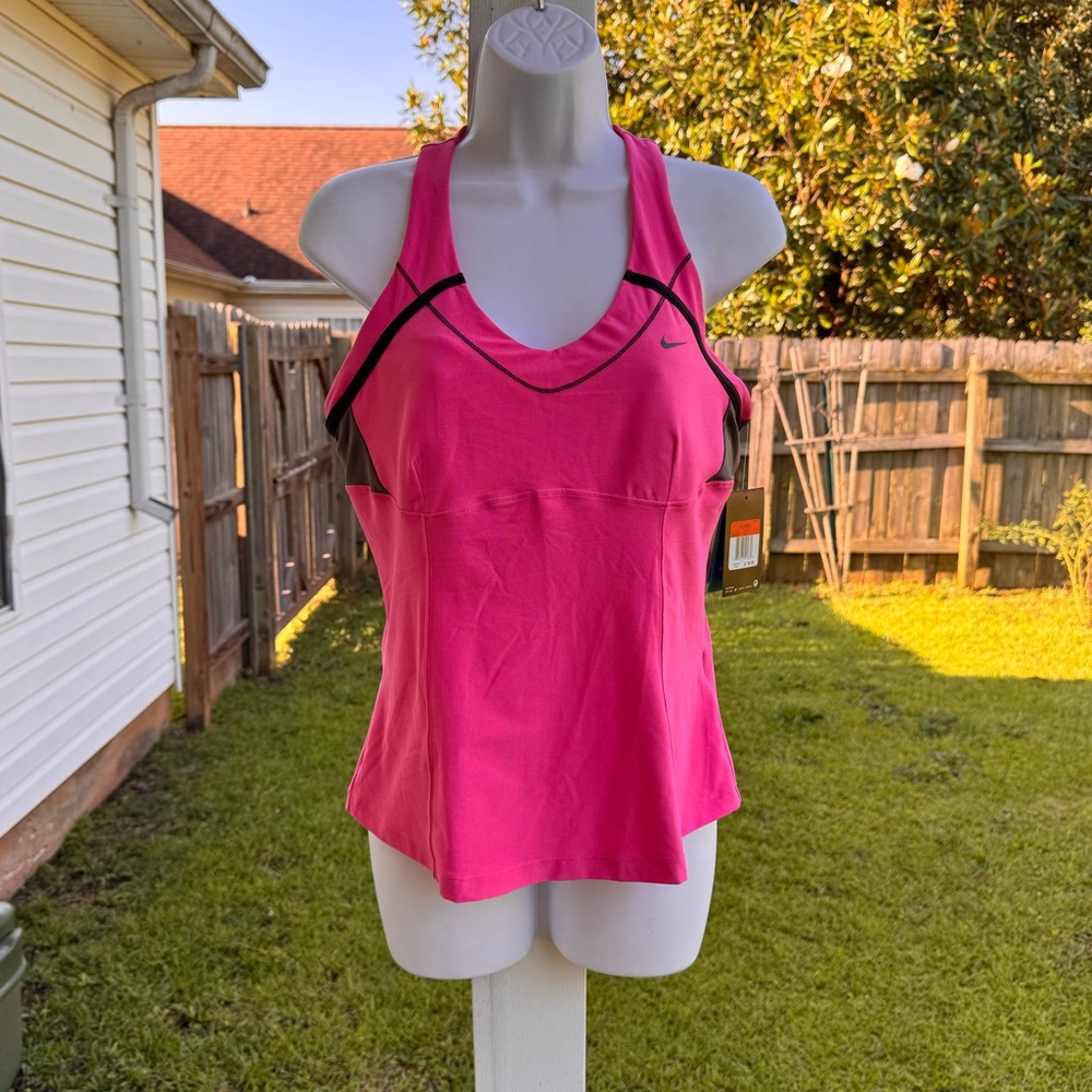 NWT NIKE Women Sharapova Athletic Top